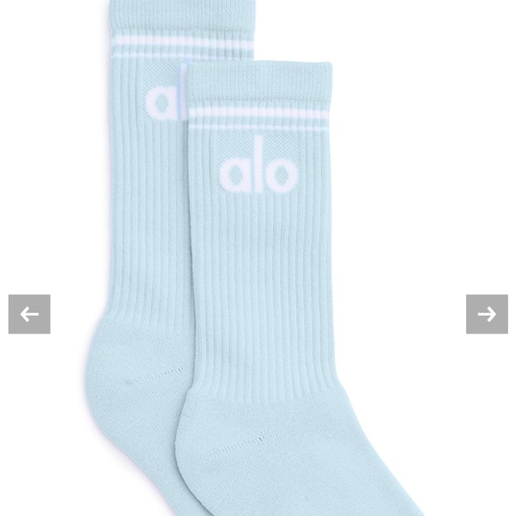ALO Yoga Accessories - NWT Alo Throwback Socks Powder Blue Limited Color Size Small Medium Shoe 5-7.5